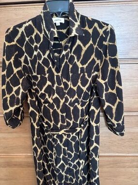 L’Agence Stella sienna leopard shirtdress